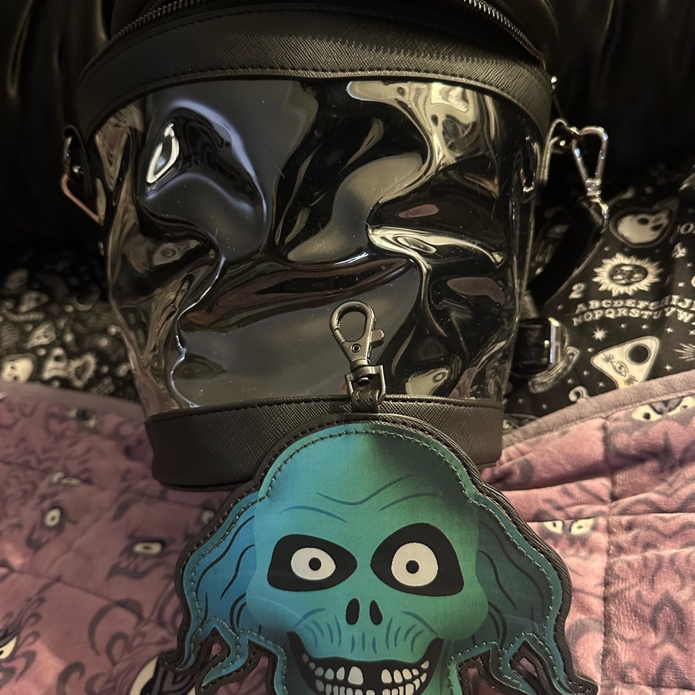 Haunted Mansion Clear Hatbox Ghost Loungefly Purse Disney Crossbody - Picture 3 of 7